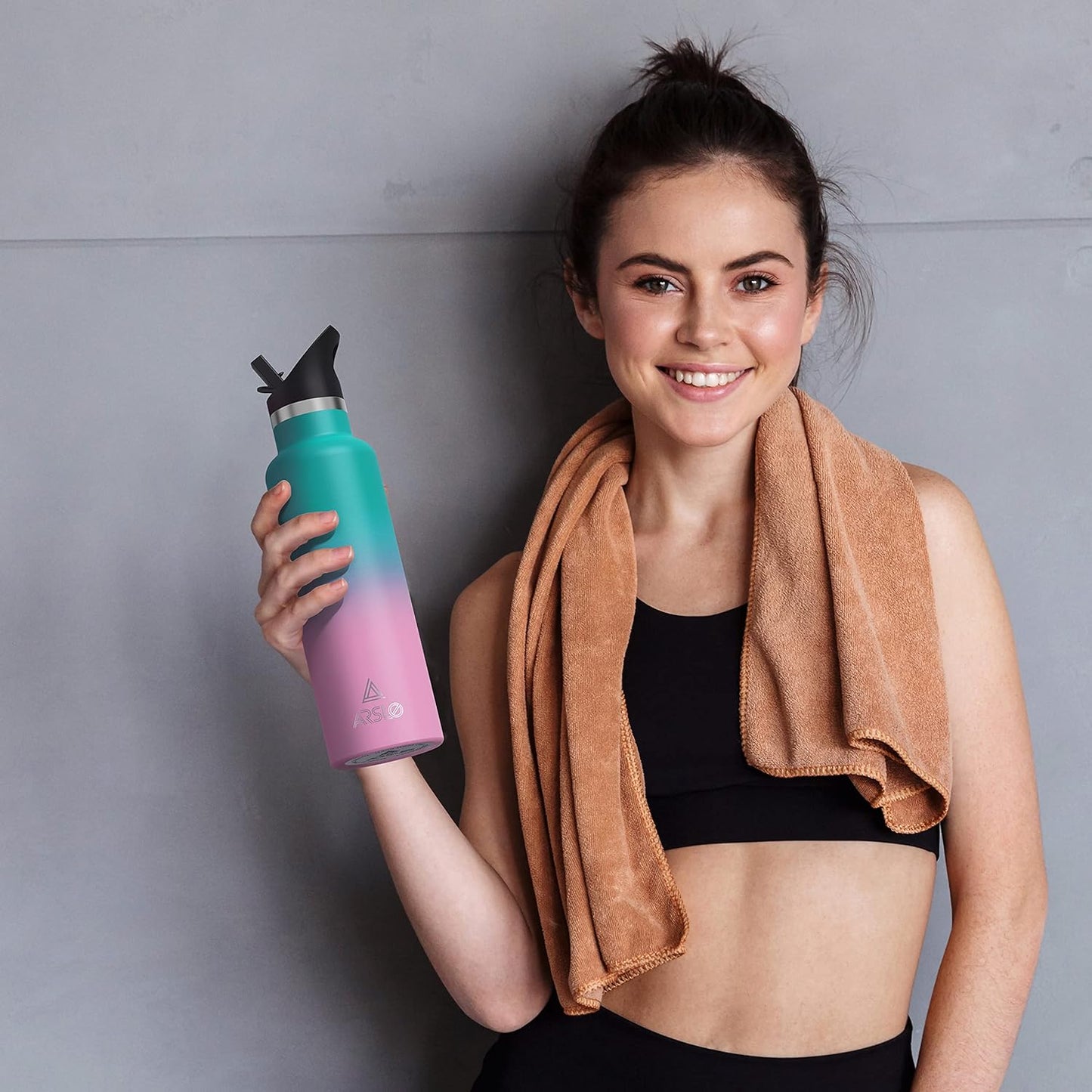 "Stay Hydrated and Refreshed All Day with Our Stainless Steel Double Wall Water Bottle - Keeps Water Ice Cold for 24 Hours and Piping Hot for 12 Hours - Perfect for Hiking, Sports, and More!"
